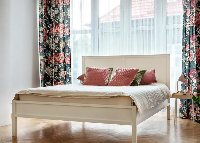 Zakatek Z Dwiema Sypialniami *